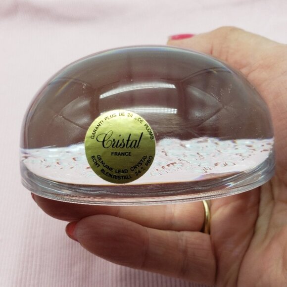 Cristal France Art Snowflake Dome Paperweight NWT - Picture 2 of 3